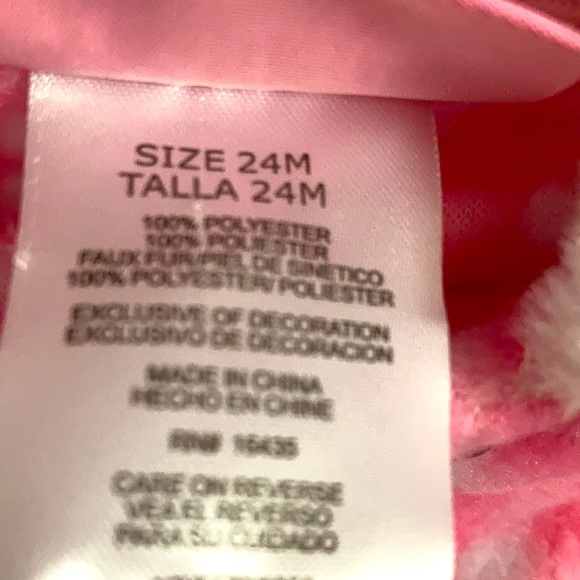 NWT 2 piece young hearts faux fur set - Picture 11 of 11